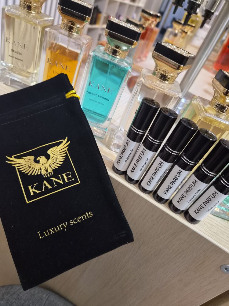Pochette Kane Luxury scents et tubes 8 ml